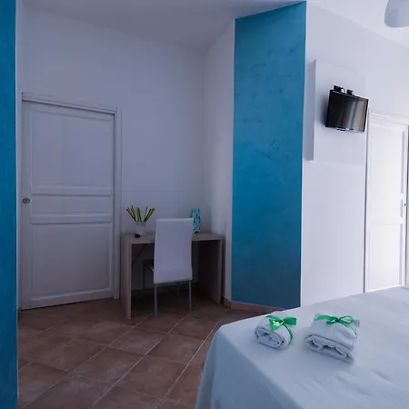 فندق مبيت وإفطار La Terrazza Di Girgenti 2*